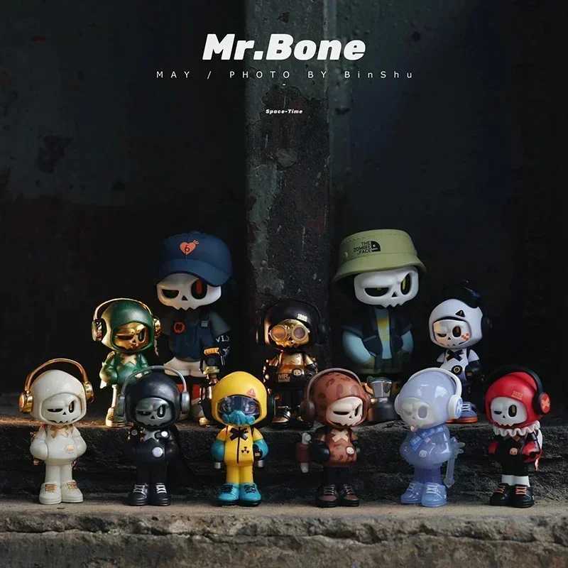 Mr.bone Mini 2 Generation Times Travel Series Action Figure Mystery Box Trend Animation Peripheral Desktop Collection Toy Gifts W250116