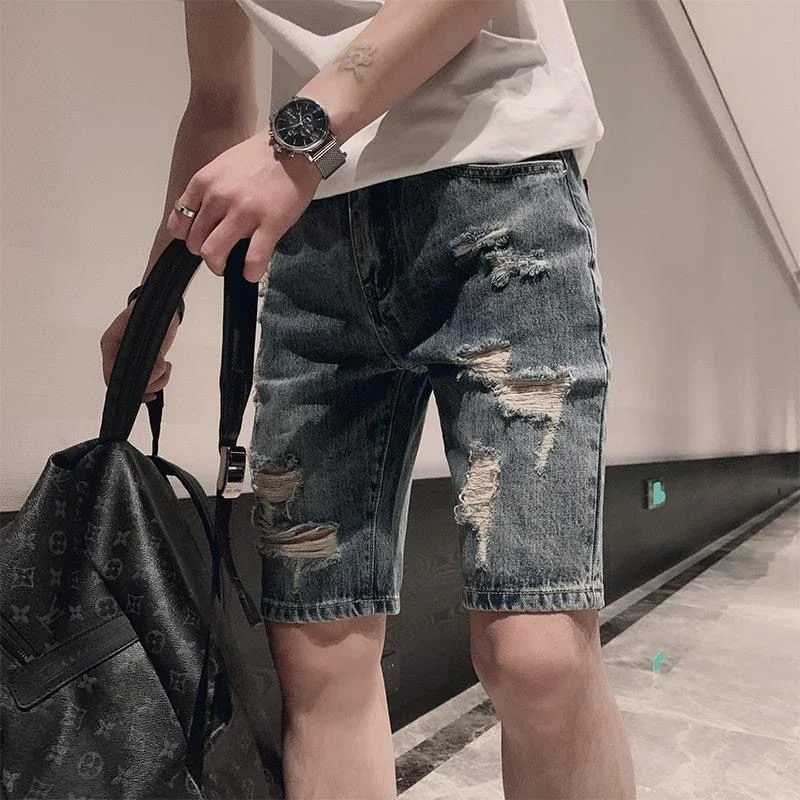 Man Denim Shorts Ripped Straight Trend 2024 Short Jeans Pants for Men New in Popular Xl Blue Y2k Fashion Cowboy Original SaleXJ250117