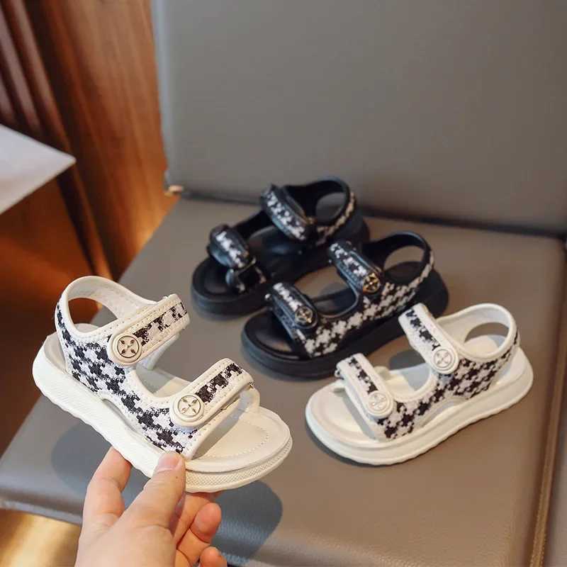 Sandals 2023 Summer New Lightweight Korean Style Large Childrens Sandals Polyamide Sole Online Womens Childrens Beach ShoesY2501167M78