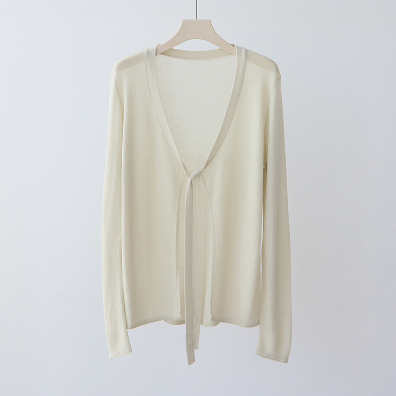 BTX3 luxury hidden link 5A masrter quality Versatile Feminine Layering Piece: Lightweight Mixed Fabric Pullover Jacket Suitable for Multiple Outfits