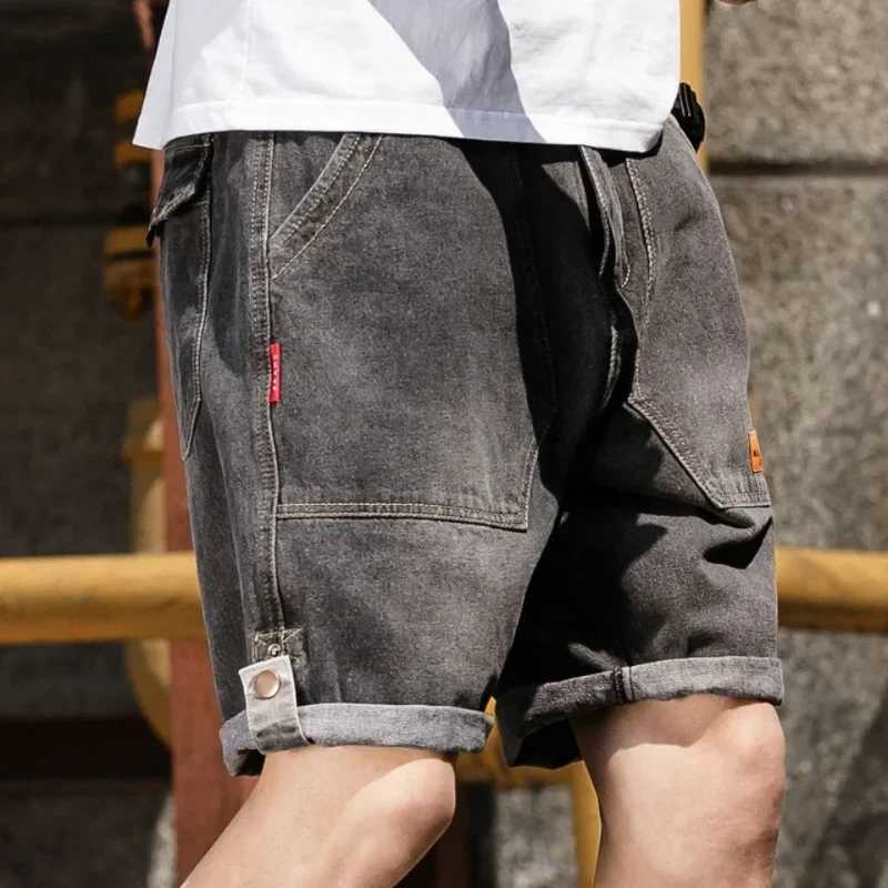 Man Denim Shorts with Pockets Cargo Gray Short Jeans Pants for Men Summer Blue Korean Fashion Sale Harajuku Buttons Original Y2kXJ250117