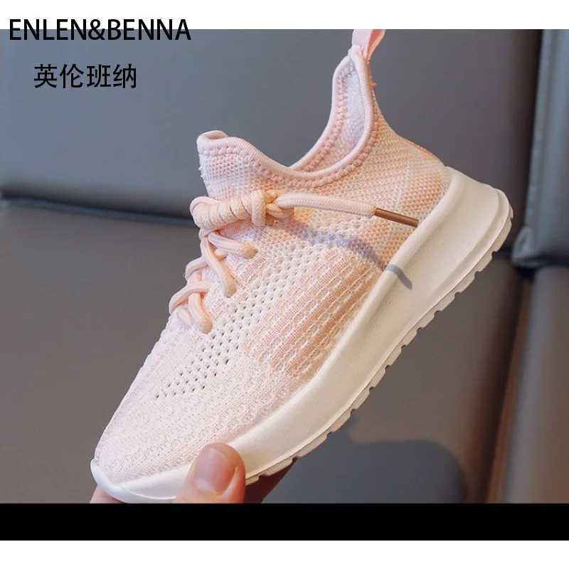 Athletic Outdoor Spring and summer new sports shoes medium and older childrens casual shoes flying woven mesh childrens breathable dad shoesY250116MXB