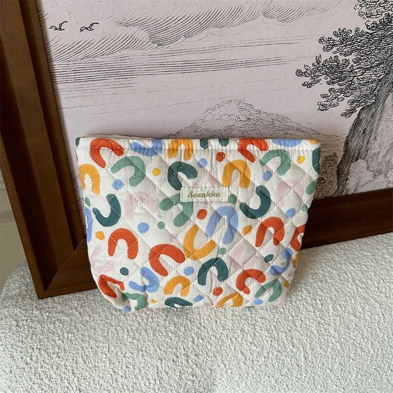 Baby Diapers Storage Bag Portable Travel Baby Washing Supplies Zipper Storage Bag Fashion Flower Large-Capaci Storage HandbagXJ250117