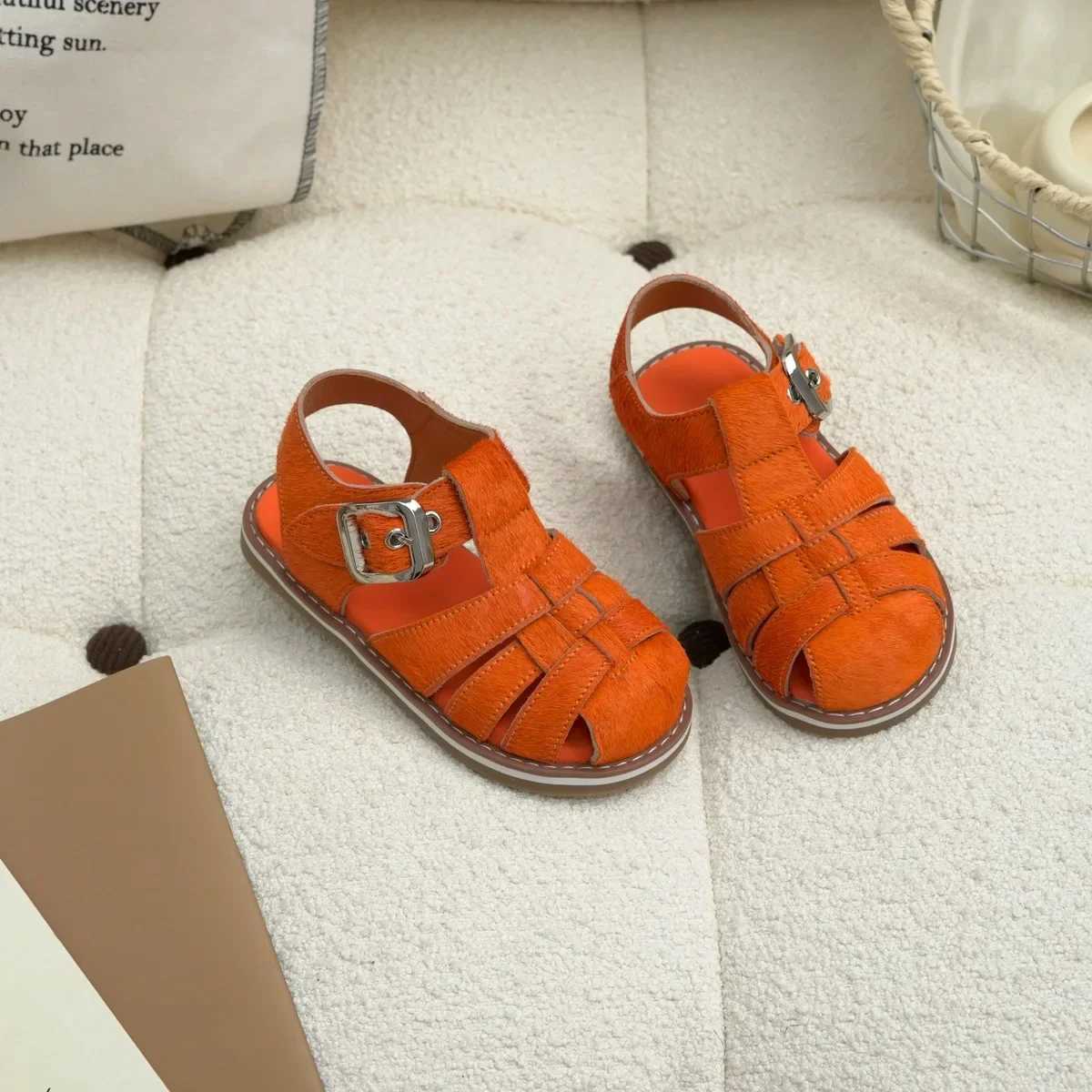 Sandals Parent-child Pu Leather Sandals Ins Baby Kids Horse Hair Patch Leather Roman Sandals Boys Girls Soft Sole Non-slip Beach ShoesY250116Q9E6