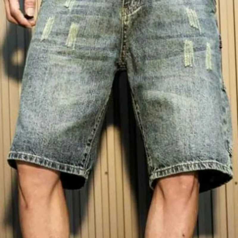 Man Denim Shorts with Pockets Short Jeans Pants for Men Cargo Straight Wide Retro Designer Harajuku Original Korean Fashion Y2kXJ250117