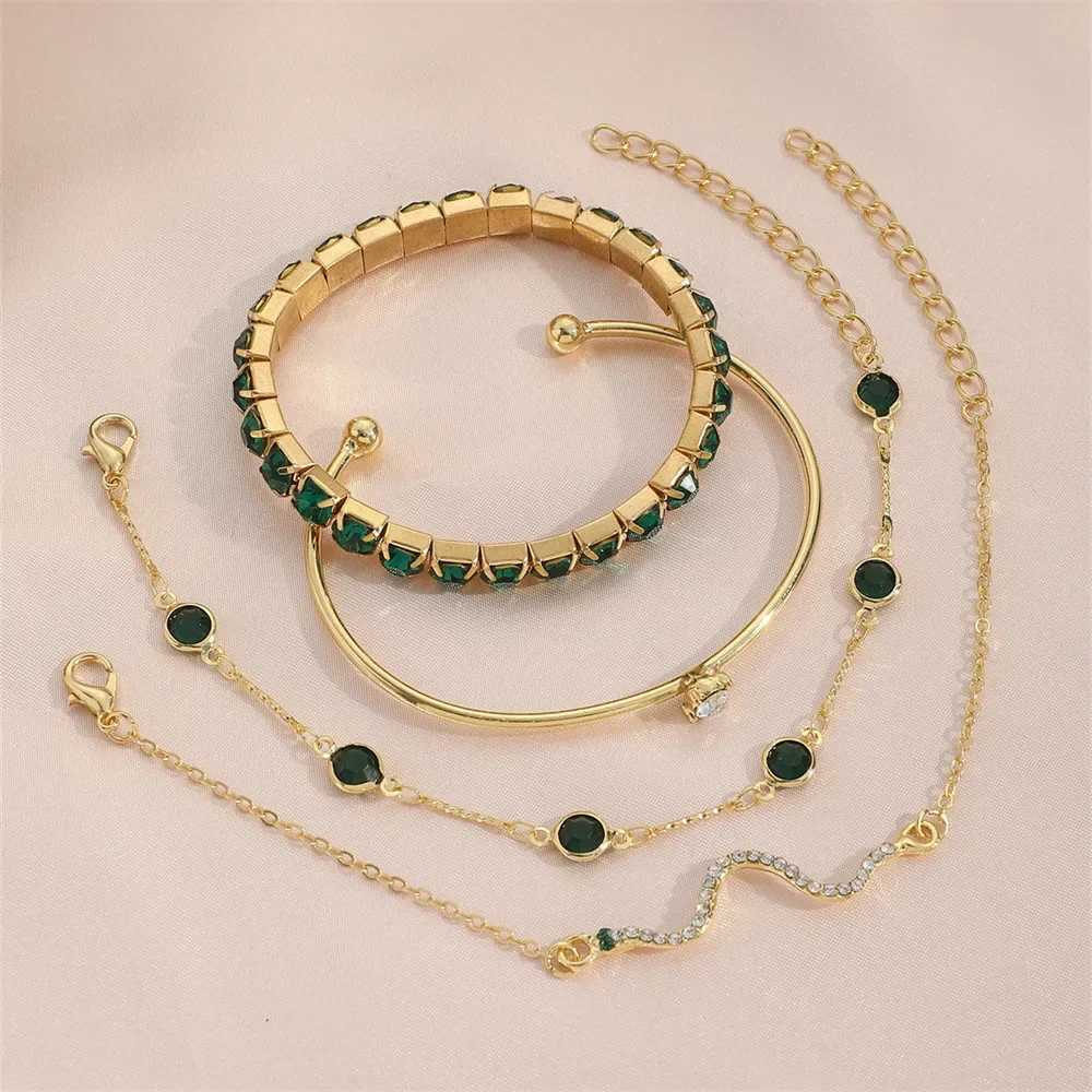 4Pcs/Set Fashion Snake Green Gemstone Bangle Rhinestone Full Metal Bracelet For Women Birtay Party Christmas Gift JewerlyXJ250117