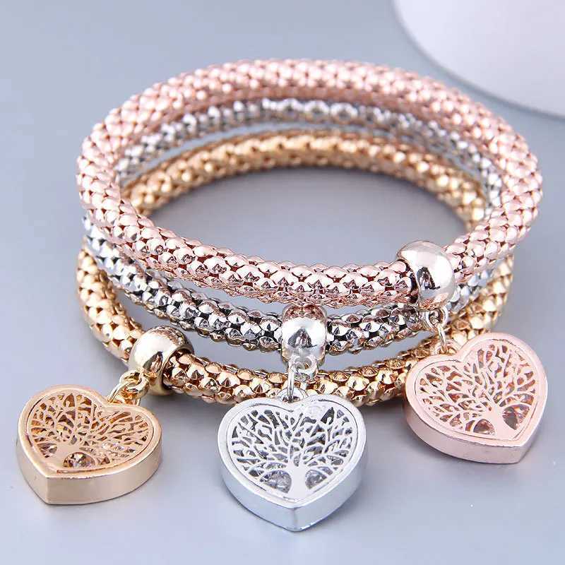 3-Color Womens Fashion Elastic Corn Chain Heart Pendant Bracelet Set Suitable for Date Travel Party Festival Dr GiftsXJ250117