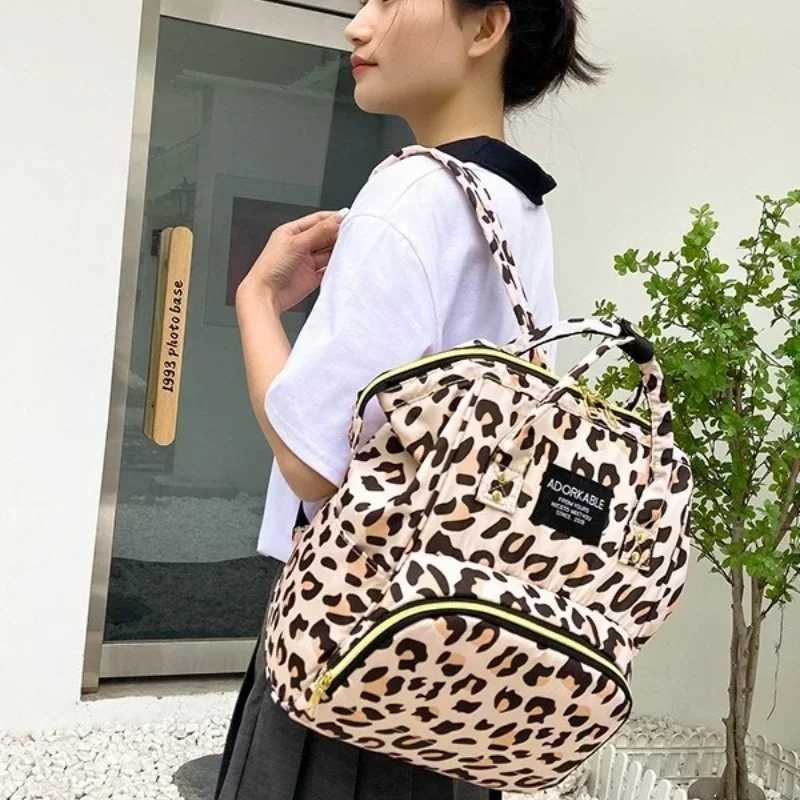 25*38CM Baby Diaper Bag Print Handbag Waterproof Reusable Diaper Bag Outdoor Travel Stroller Carrying Bag StorageXJ250117