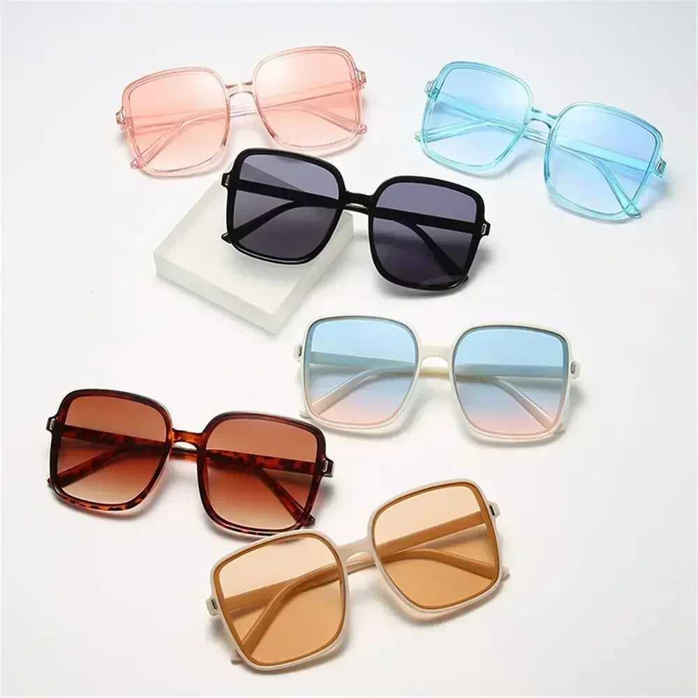 Square Sunglasses Woman Retro Vintage Gradient Sun Glasses Oversized Female Clear Lens Black White Oculos De Sol Glasses Women W250116
