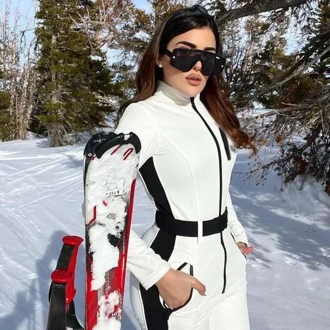 Winter Patchwork White Ski Jumpsuits Women Fashion Waterproof Windproof Skiing Overall 2024 Elegant Skateboard Jumpsuit