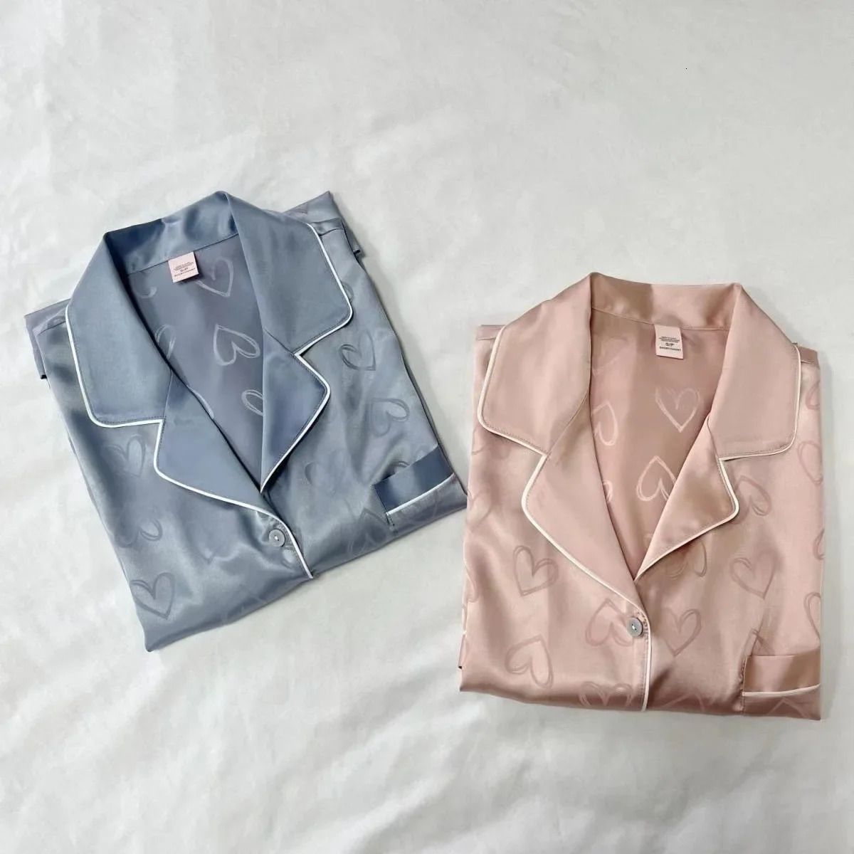 Highend Feelwomens Ice Silk Long Sleeve Pajama Set Arrival Heart n Summer Thin Homewear For Students 250110