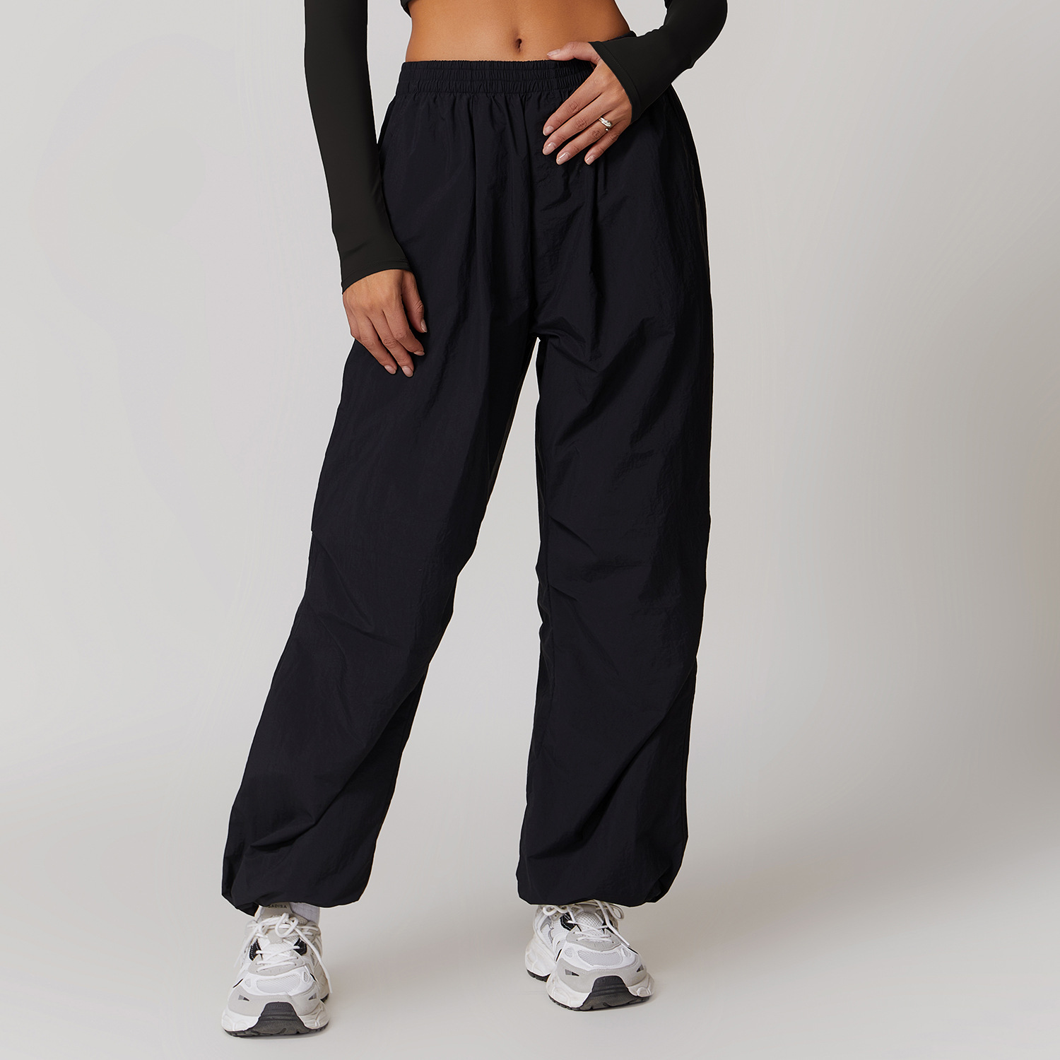 Lightweight breathable work pants women leg drawstring design casual sweatpants multi-pocket running fitness pants