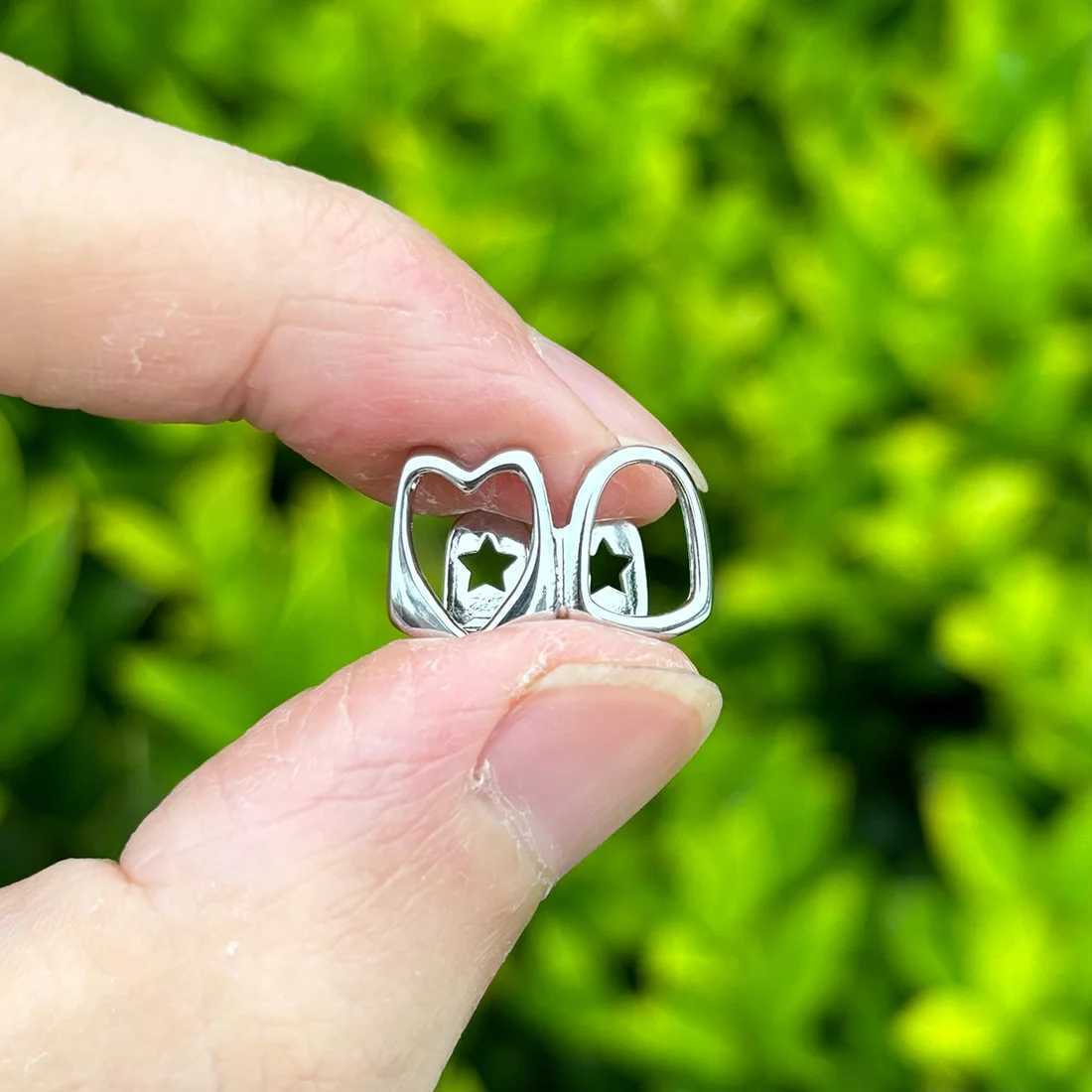 YOUNG X Fashion Heart Shaped Double Hollow Teeth Grilz Hip Hop 14K Gold Plated Tooth Cap Suitable for Womens Jewelry Role PlayingXJ250412