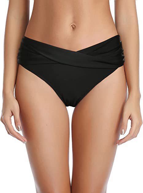Women's beach and seaside vacation swimsuit casual bikini