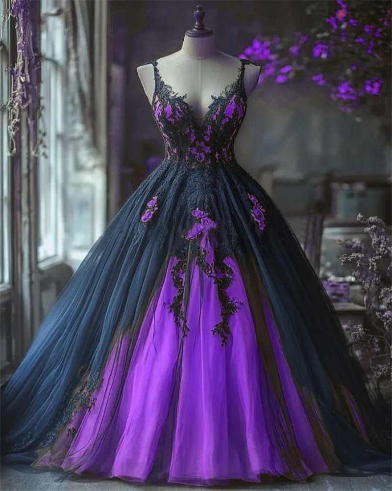 Spaghetti Straps Long Purple And Black Prom Dresses With Handmade Flowers Lace Appliques Court Train Lace-up Vintage Gothic Special Occasion Gown Even