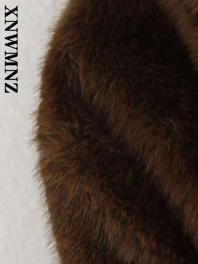 XNWMNZ 2024 Autumn New Woman's Streetwear Faux Fur Coat Top Fashion Winter Female Turn-Down Collar Long Sleeve Outerwear Jacket
