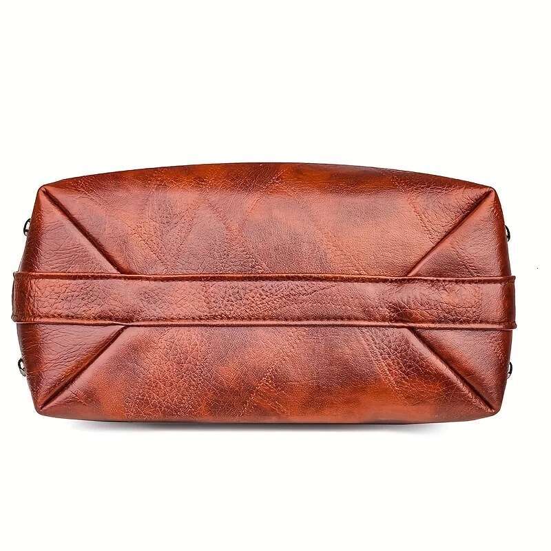 Vintage Studded Versatile Rivet PU Leather Shoulder Large Capacity Zipper Punk Style Trendy Crossbody Bag