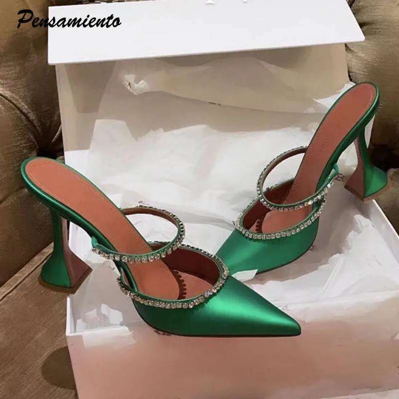 Star style Crystal clear Heeled Women Pumps Fashion Transparent PVC Female Mules High heels Summer Sgback Party Dress Shoes