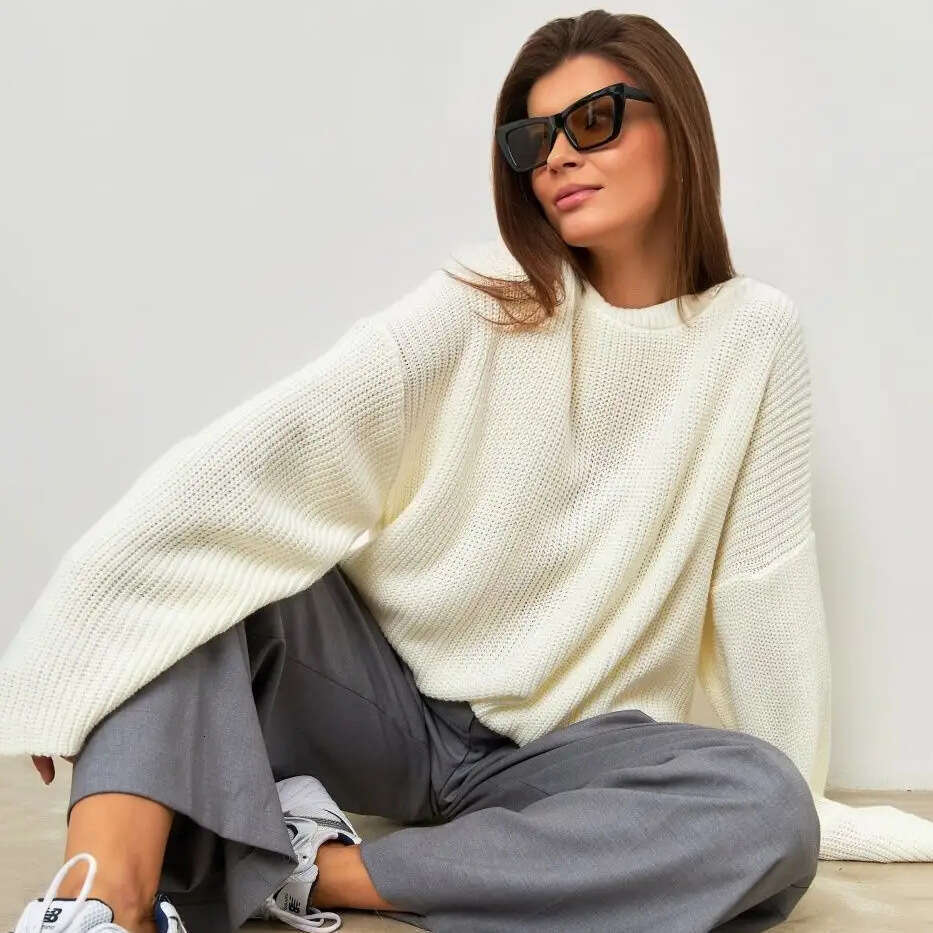 Solid color round neck 2025 European American Spring and Autumn loose knit pullover sweater feminine versatile new trend clothing ins