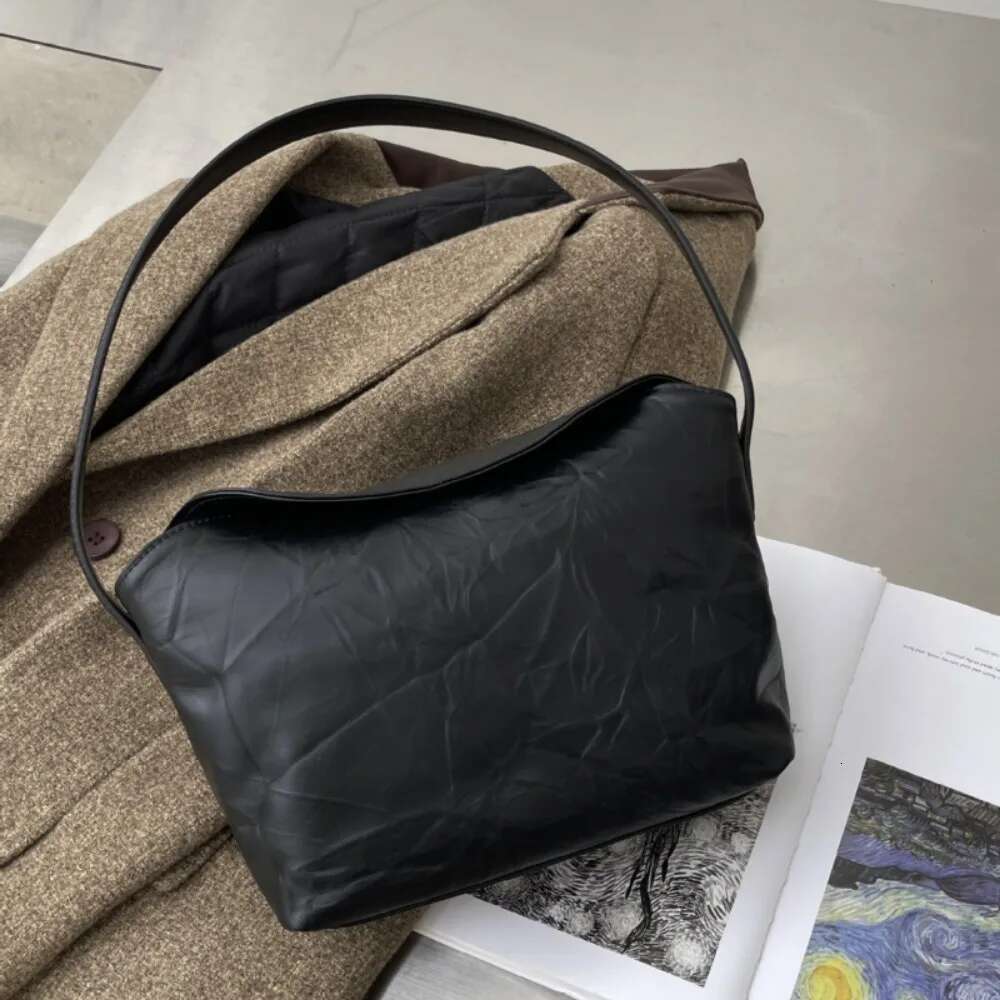 Korea Large Capacity Flip Cover All-Match Clutches Vintage Minority Leather Panelled Single-Shoulder Bag New Dermis Underarm