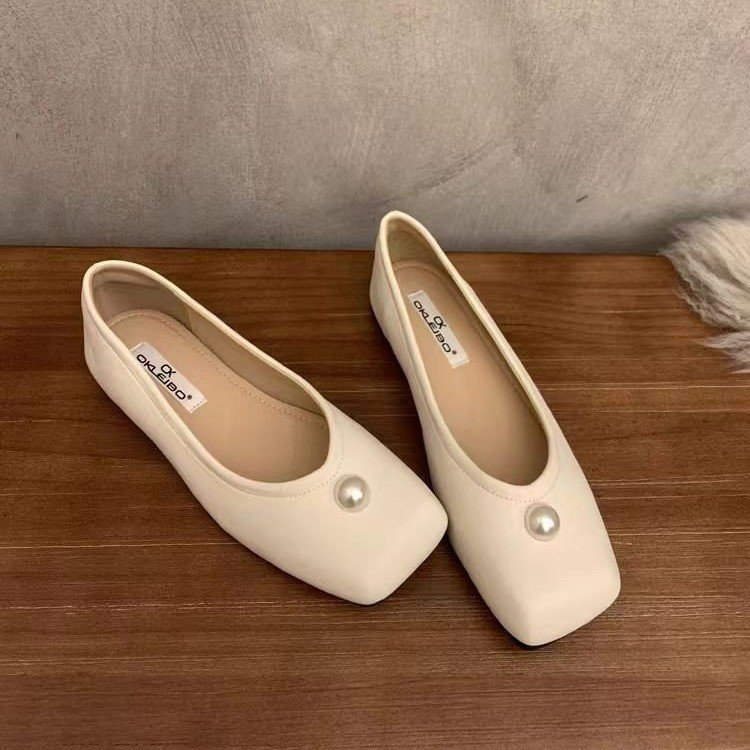Women Casual Shoes Flat Bottom Square Toe Design Sense Pearl Fashion Versatile Triple Black Beige Apricot Silver Free shipping