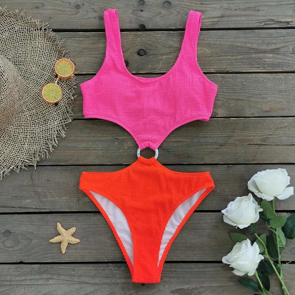 Bandeau 2025 Women Sexy One Piece Swimsuit Solid Swimwear Female Thong Brazilian Bather Monokini Bathing Suit Beachwear