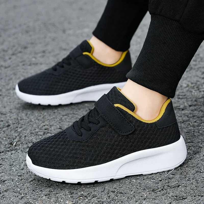 Children Boys Sneakers Soft-soled Lightweight Breathable Non-slip Sports Running Walking For Girls Tennis Mesh ShoesXJ250118
