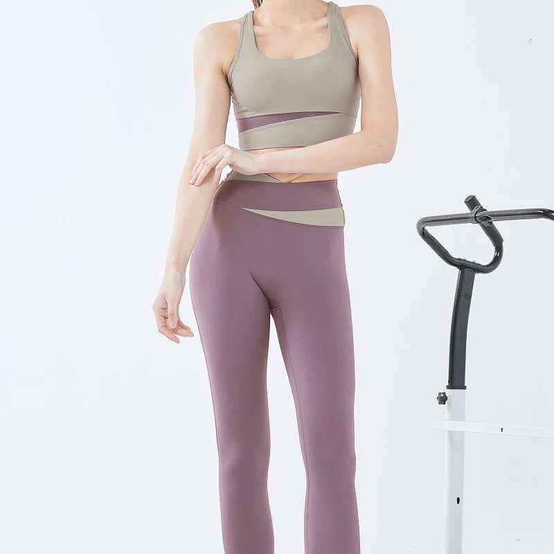 Ddmyoutdoor China Domestic High Waist Yoga Lady Gym Suit Set Shockproof Sport Bra Crop Top Patchwork Tracksuit Women Fiess Outfit Training Wear