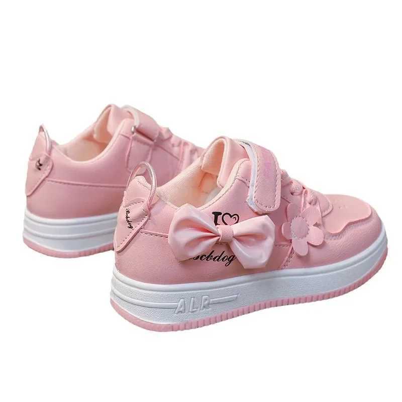 2024 Spring And Autumn New Childrens Fashionable Lightweight Casual Shoes Soft Bottom White Kids Shoes Trendy Womens ChildrenXJ250118