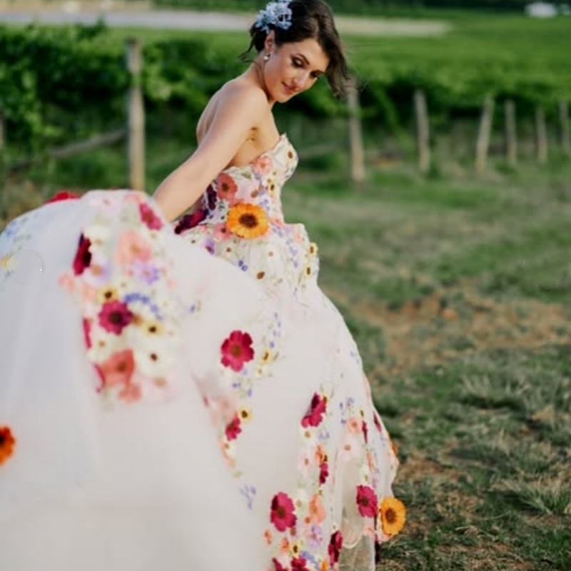 Romantic Floral Lace A-Line Wedding Dresses Colorful Pastrol Bridal Gowns Appliques Sweetheart Strapless Flowers Long Tulle Vestido De Novia 2025