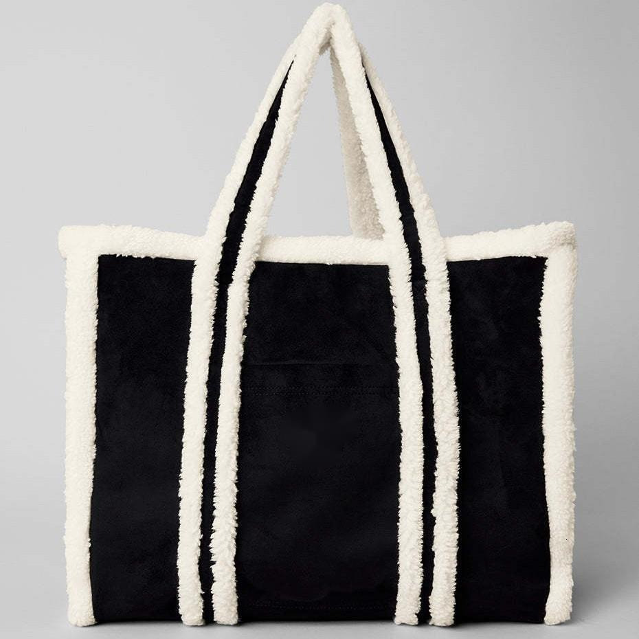 New Designer Plush Handbag Large Capacity Generous Bag Lightweight Household Outsourcing Casual Computer Bag Business Bag Tote Bag