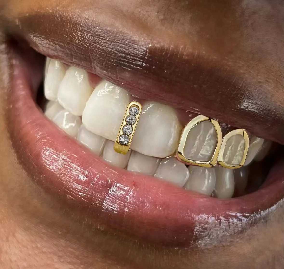 RACHELZ 2024 Punk Long Stick Vertical Bar 4 Zircon Teeth Grillz Hip Hop CZ Stone Tooth Caps For Women Men Body Jewelry GiftXJ250114