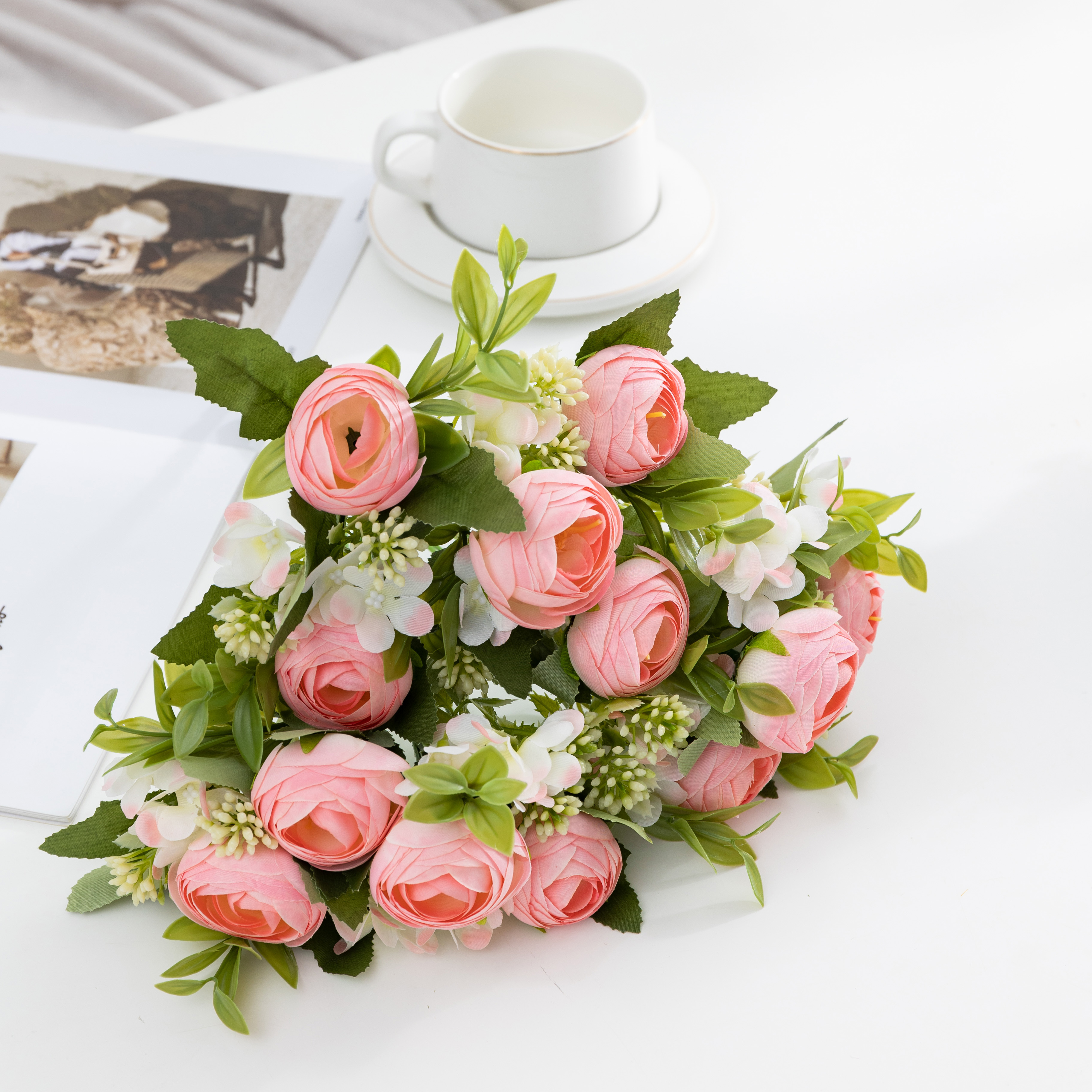Faux Flowers DIY Kit Realistic Simulated Tea Roses with Multiple Forks for Creative Table Scapes