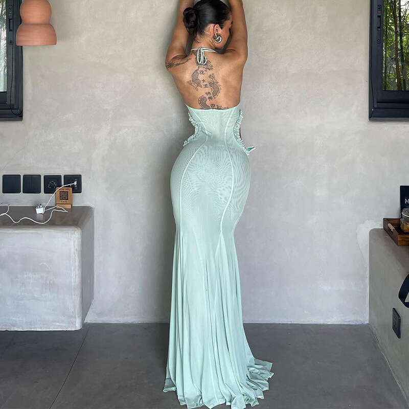 2025 Autumn Product Sexy Temperament One Shoulder Hanging Neck Butterfly Decoration Slimming Holiday Dress for Women's New Casual Versatile Fashi