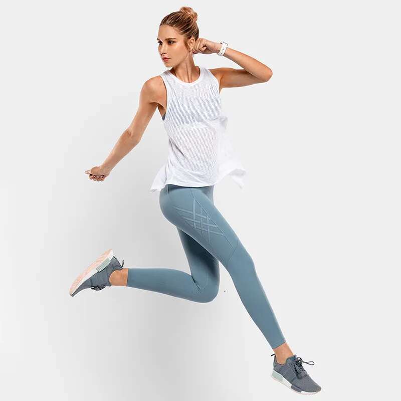 Ddmyoutdoor China Domestic Mermaid Curve New Summer Striped Quick Drying Women Running Vest Tie Up Or Leave It Loose Gym Fiess Tank Yoga Top