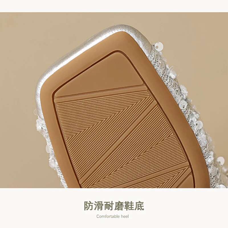 New Spring Women's Outdoor Slippers Ladies Casual Mules Flat Shoes Fashionable Pearl Design Work And Party Wear 41-43