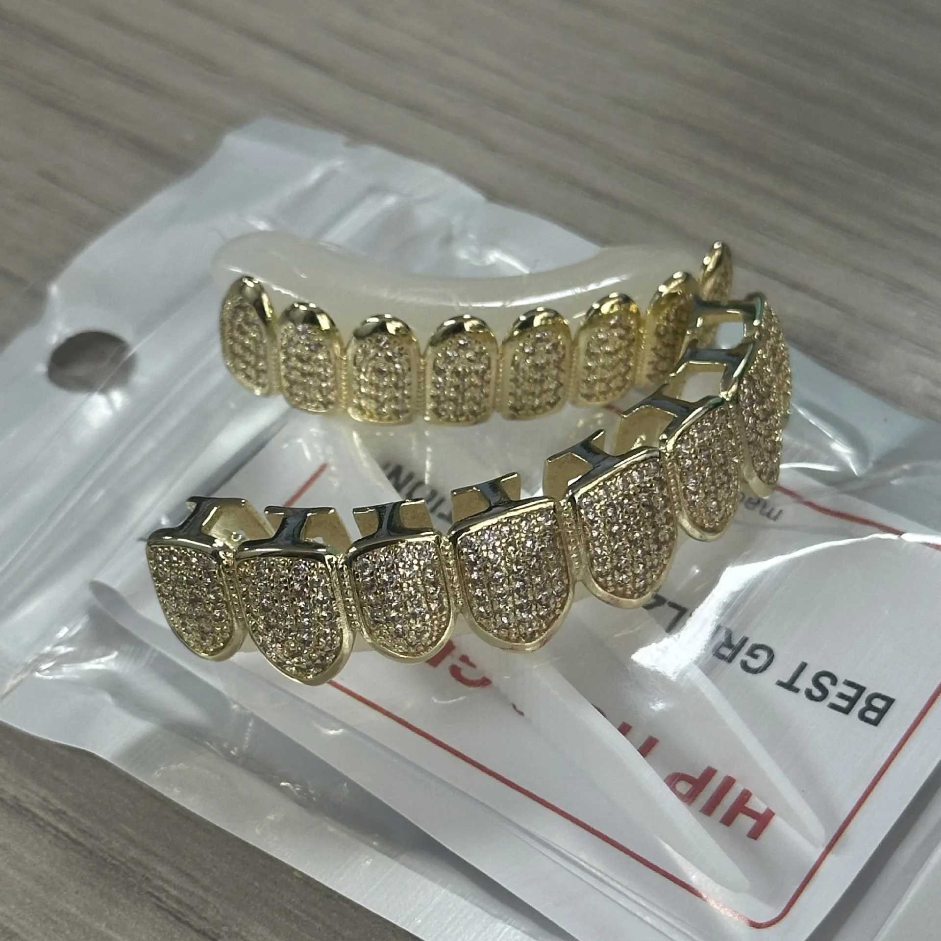 New 8 Up Down Iced Out Teeth Grillz Hip Hop Top Bottom Grills Dental Mouth Punk Teeth Caps Cosplay Party TG122XJ250114