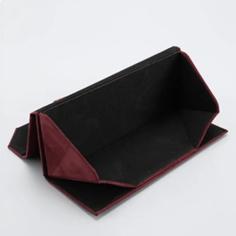 European velvet triangle folding glasses Women case Elegant sunglasses men soft reading box Eyewear Cases 250109