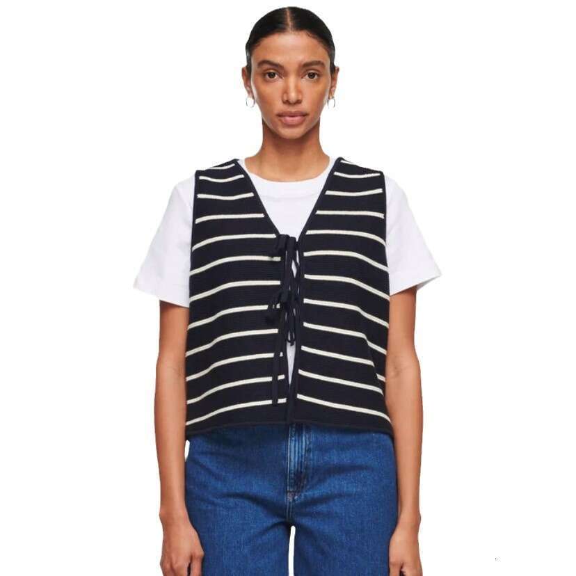 2025 European and American women's hot selg top fashionable casual strap rabbit veet vest temperament versatile new trend clothing ins