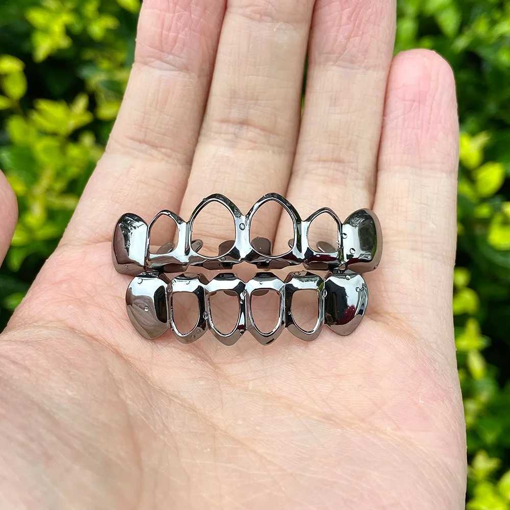 RACHELZ Hip Hop Gold Plated Teeth Grillz Fashion Top Bottom Hollow Tooth Cap Dental Grills For Men Women Jewelry Party GiftXJ250114