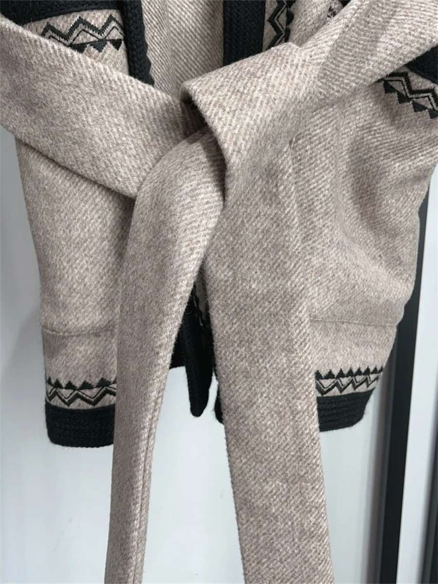 Embroidery Women Lace-Up Coat Contrast Color Wool Blends Loose Female Jacket With Pockets 2024 Autumn Winter