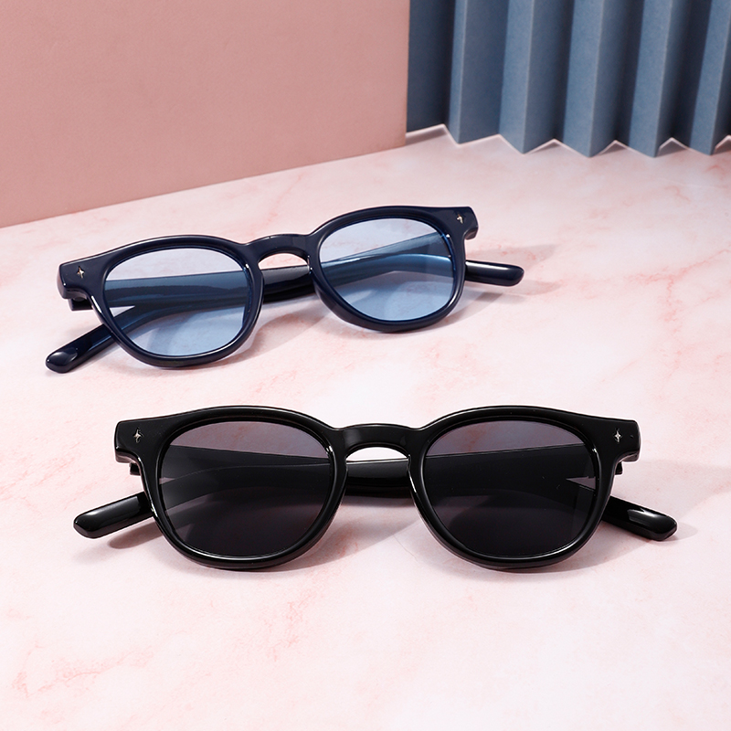 Durable Size M Eyewear for Computer Screen Use - Anti-Slip, Blue Light Protection