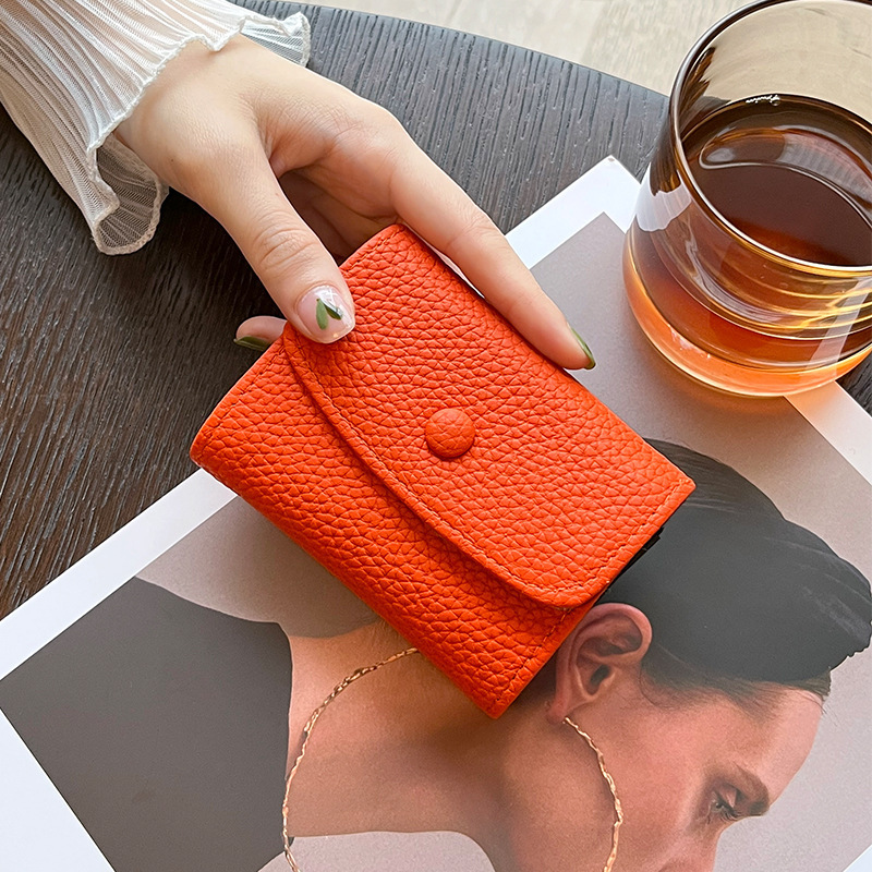 2025 New Simple Thin Bag for Women, Exquisite Leather, Compact Card Position, Light Luxury, Small and Unique, Multi functional Wallet swissmilitary