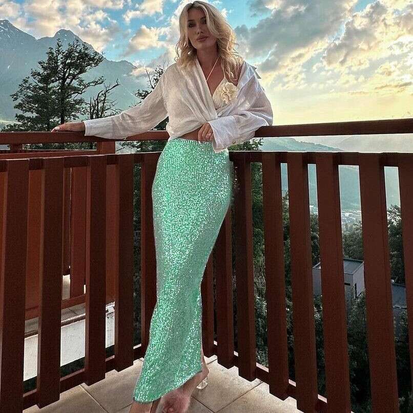 women's hot selg solid color sequin back slit fashionable casual skirt 2025 new style chic and elegant clothing