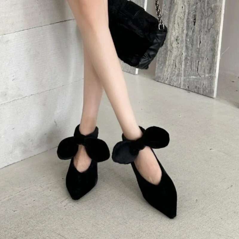 Street Style Fluffy High Heels Sexy Pointed Toe Butterfly-Knot Fashion Autumn Winter Low Heel Mules Pumps Female