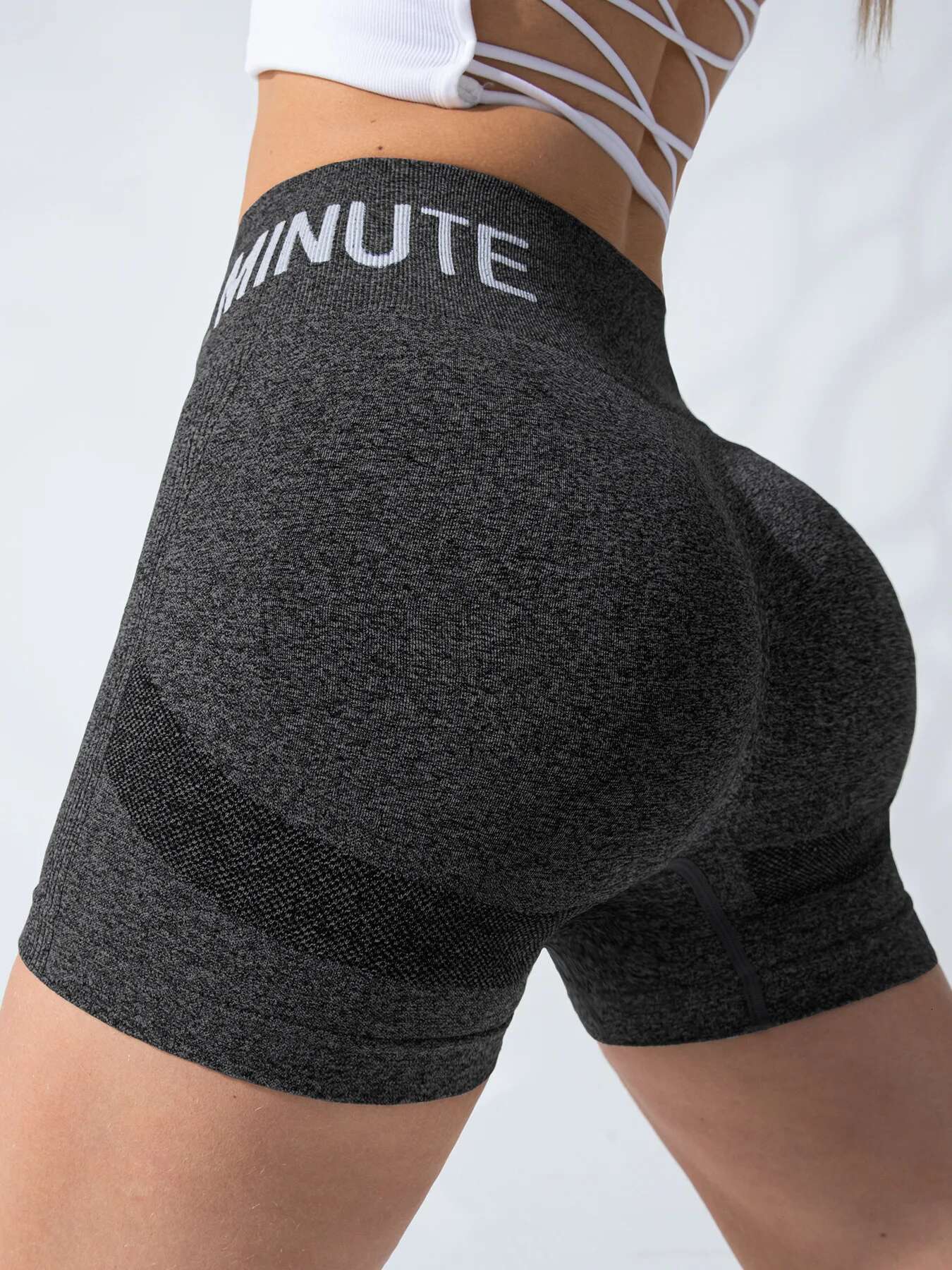 Ddmyoutdoor China Domestic Mermaid Curve Naked Quick Drying Fiess Tight Fit Sports High Waist Hip Yoga Shorts Women S Three Point Pants