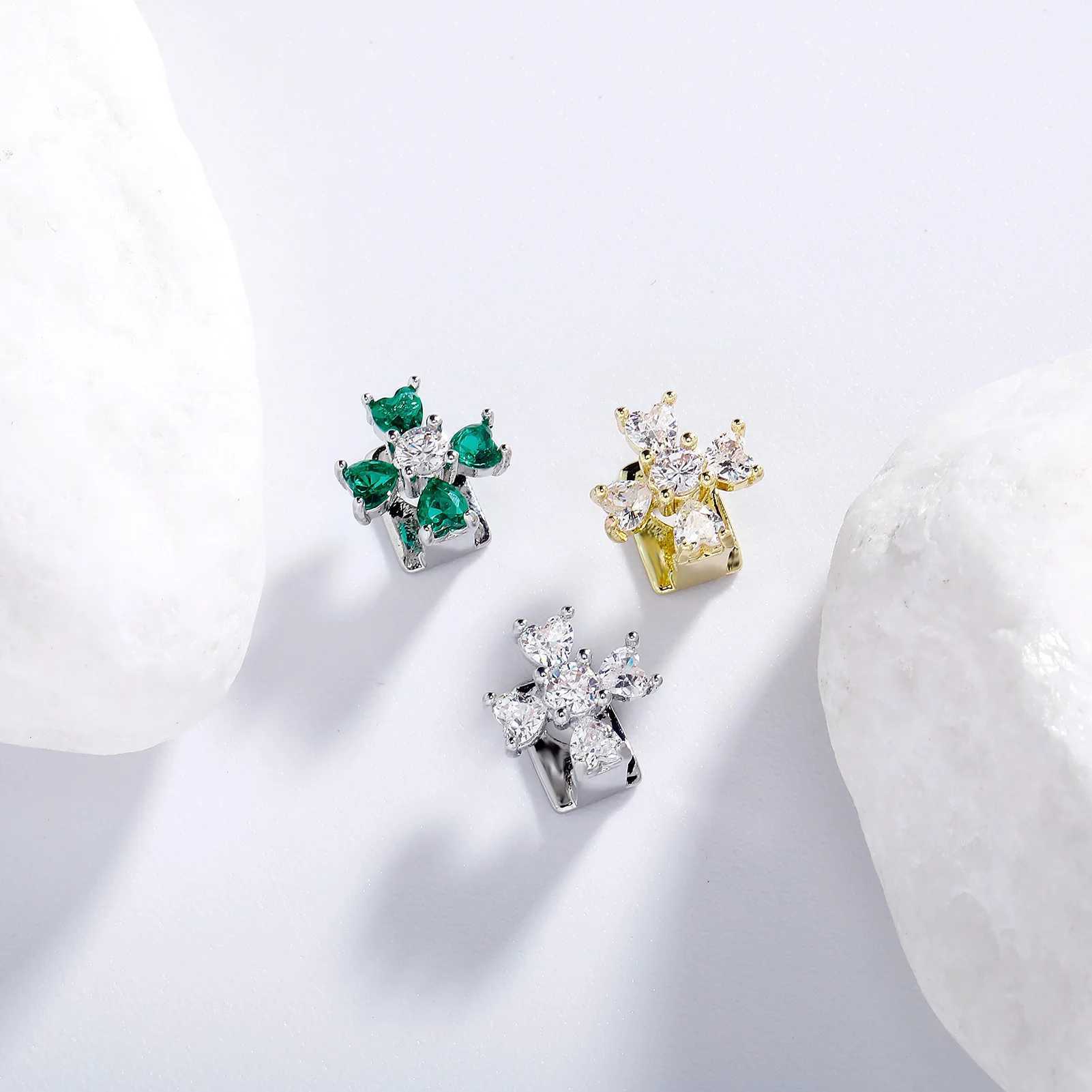 HipHop Christmas CZ Teeth Set For Unisex Mouth Gold Silver Color Flower Teeth Tooth Cap Removable Dental Fashion JewelryXJ250114