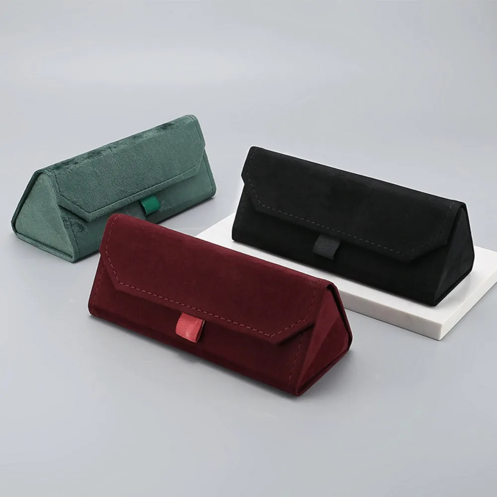 European velvet triangle folding glasses Women case Elegant sunglasses men soft reading box Eyewear Cases 250109