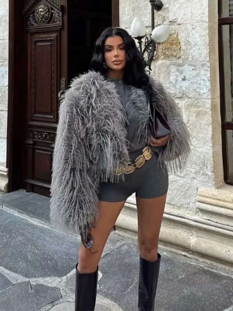 Elegant Faux Fur Women Coat Warm Open Long Sleeve O-Neck Thicken Female Short Jacket 2024 Autumn Street Lady Outwears