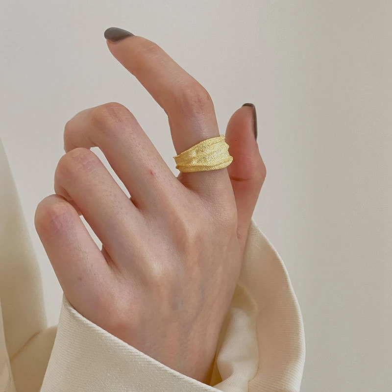 Silvology 925 Sterling Silver Irregular Matte Texture Rings Ladies Thick Lava Statement Korea Wide Rings Simple Fashion Jewelry 250110